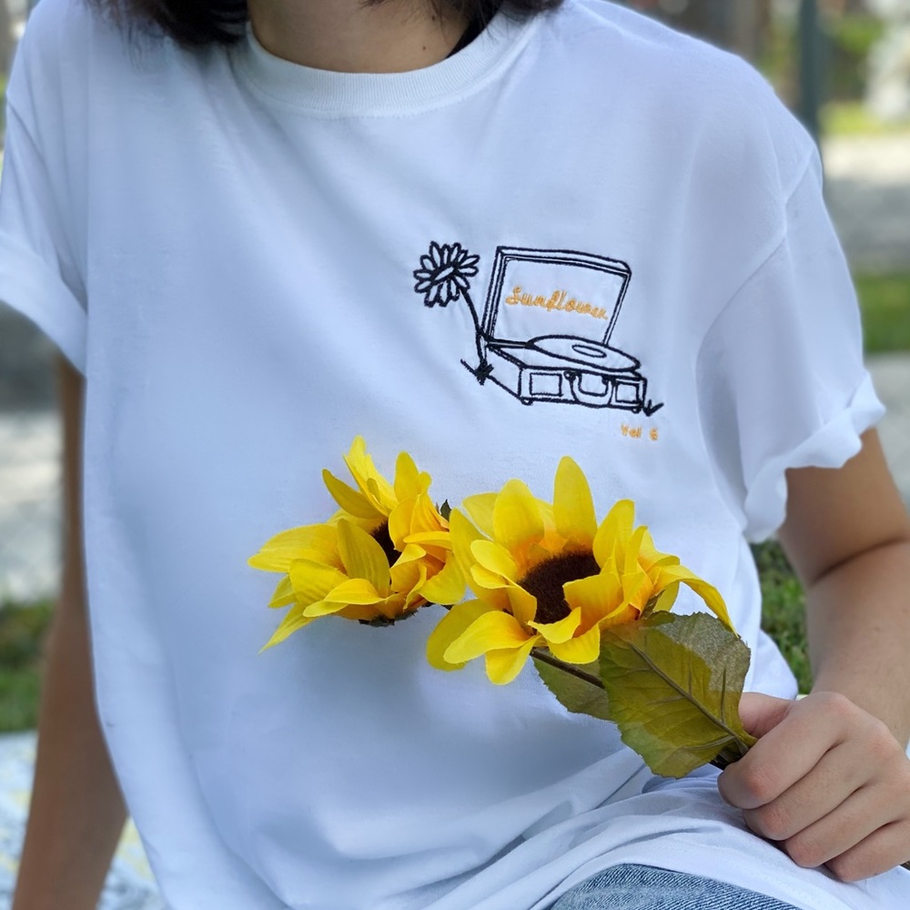 Harry Styles Sunflower Vol.6 Tee